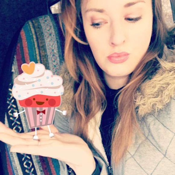 Meet your Posher, The Woke Unicorn 🦄 - Picture 4 of 4